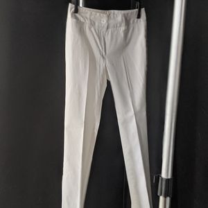 Classic Lilly Pulitzer white slacks petite